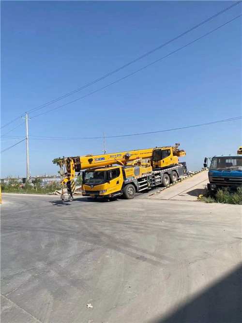 青川县吊车作业时，可能会产生哪些额外收费项目？