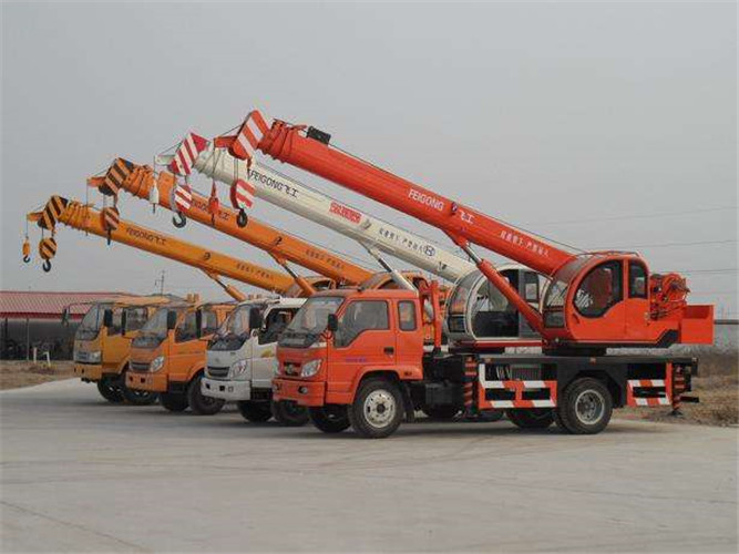 青川县设备出现故障导致停工，怎么处理？是否有备用设备替换？