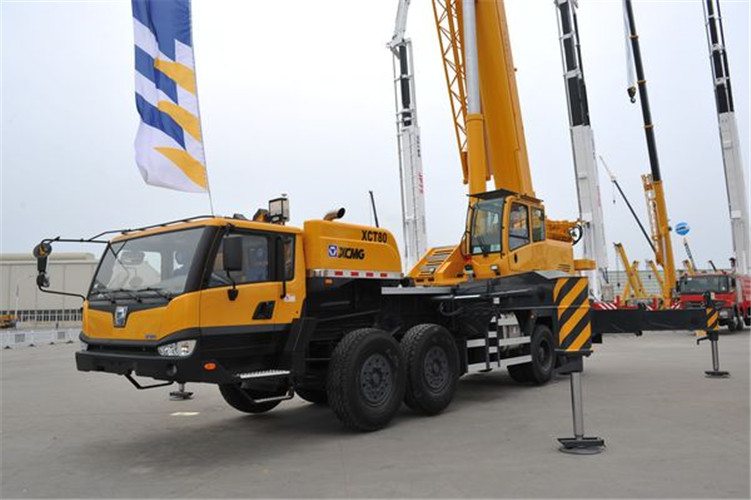 青川县预约吊车后，多久能上门服务？24 小时应急响应吗？